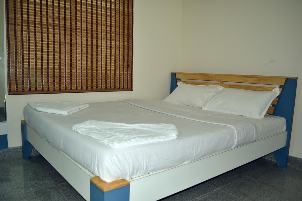 Metro Park Hotel Chennai Phòng bức ảnh