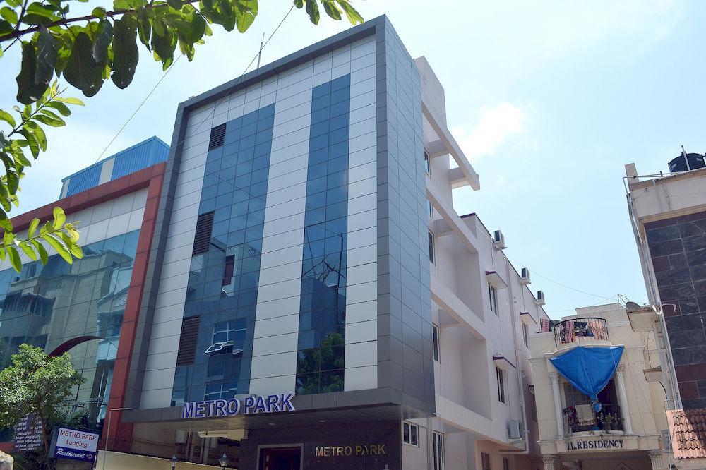 Metro Park Hotel Chennai Ngoại thất bức ảnh